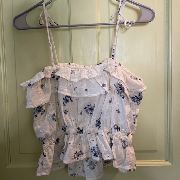 American Eagle Top - Picture 2 of 4